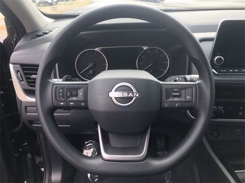 Certified 2026 Nissan Rogue S image 27