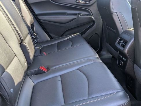 Used 2019 Chevrolet Equinox Premier w/ Premier True North Edition AWD/4WD image 29
