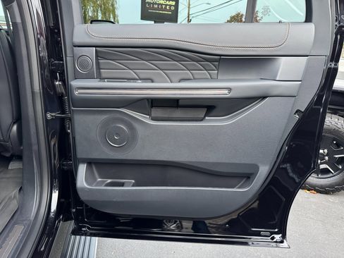 Used 2024 Ford Expedition Max Platinum image 43