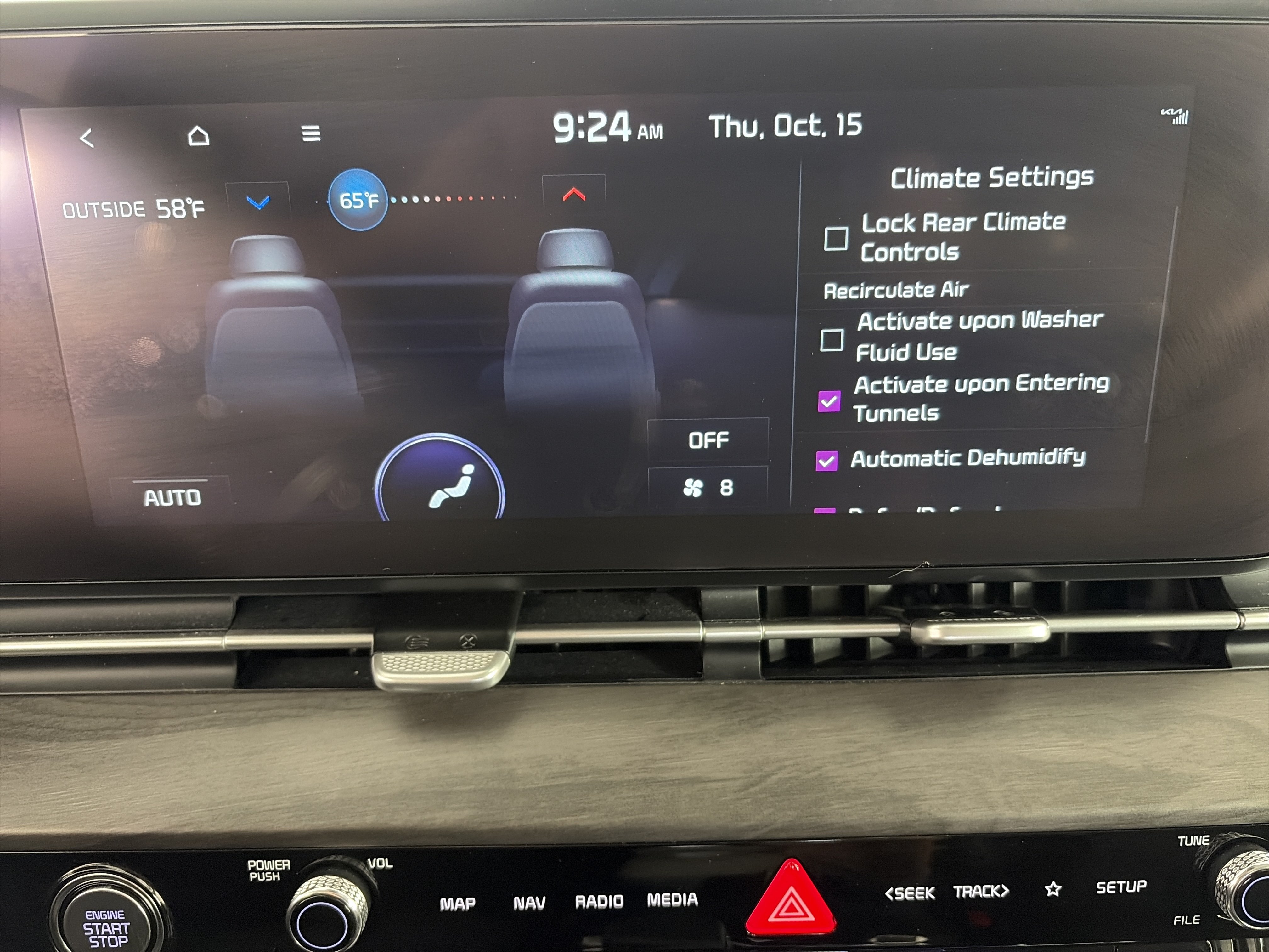 Certified 2024 Kia Carnival SX FWD image 27