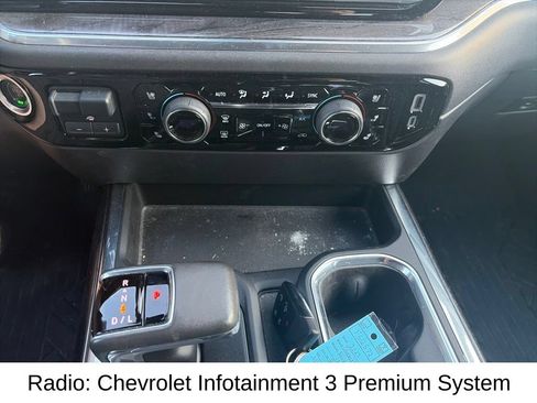Used 2022 Chevrolet Silverado 1500 LTZ w/ LTZ Premium Package AWD/4WD image 23