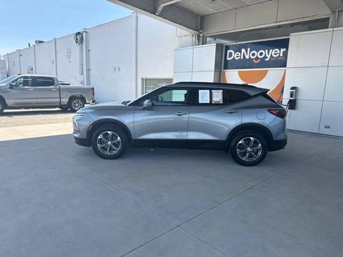 Used 2023 Chevrolet Blazer LT w/ Convenience Package AWD/4WD image 8