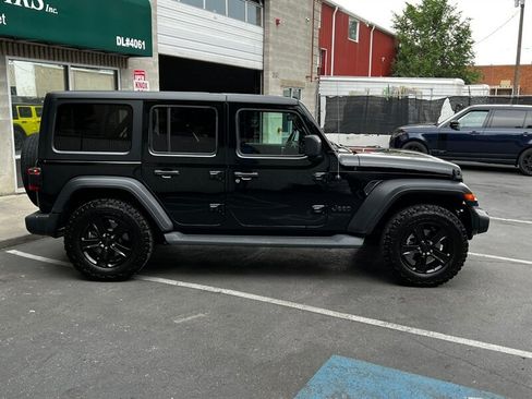 Used 2020 Jeep Wrangler Unlimited Sport AWD/4WD image 8