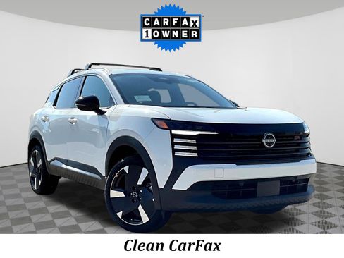 Certified 2026 Nissan Kicks SR w/ Cold Weather Package AWD/4WD image 3