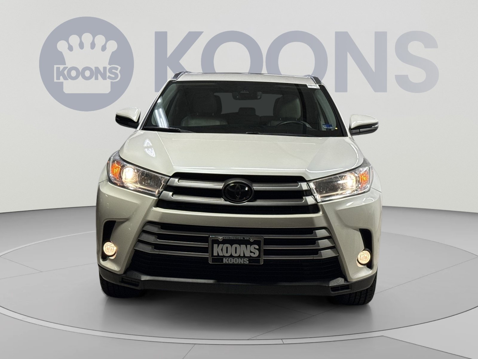 Used 2018 Toyota Highlander XLE AWD/4WD image 23