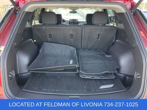 Used 2024 Chevrolet Blazer LT w/ Convenience Package FWD image 24