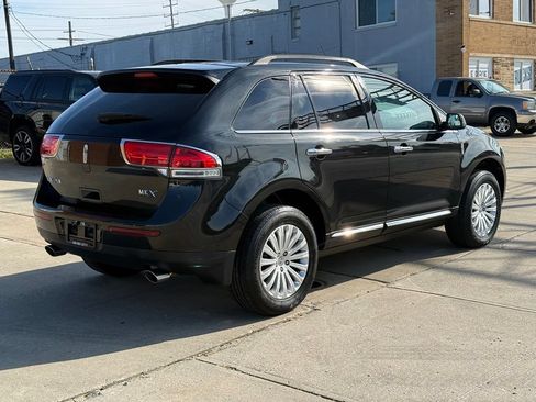 Used 2015 Lincoln MKX FWD w/ Walnut Swirl Wood Package image 6