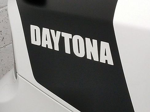 Used 2023 Dodge Charger Scat Pack w/ Daytona Edition Group image 34