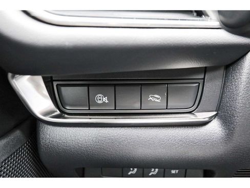 Used 2025 MAZDA CX-30 AWD 2.5 S w/ Preferred Package image 19