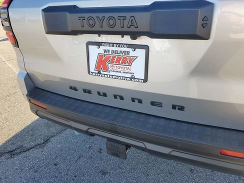 New 2026 Toyota 4Runner TRD Off-Road Premium image 7