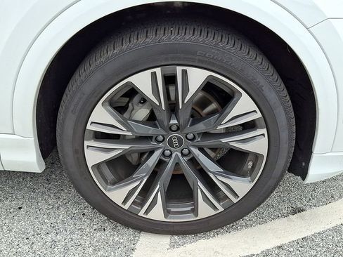 Certified 2026 Audi Q8 Premium Plus AWD/4WD image 8