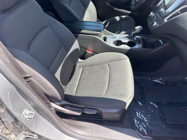 Used 2024 Chevrolet Malibu LT FWD image 29