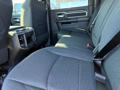 New 2026 RAM 2500 Big Horn AWD/4WD image 13