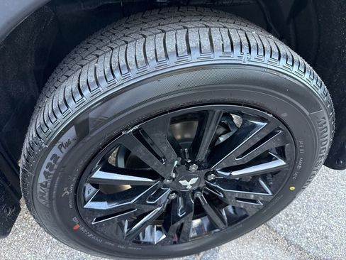 New 2026 Mitsubishi Eclipse Cross AWD image 14