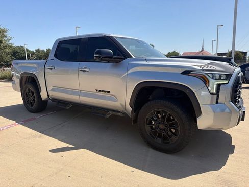 Used 2024 Toyota Tundra Limited w/ TRD Off-Road Package AWD/4WD image 14