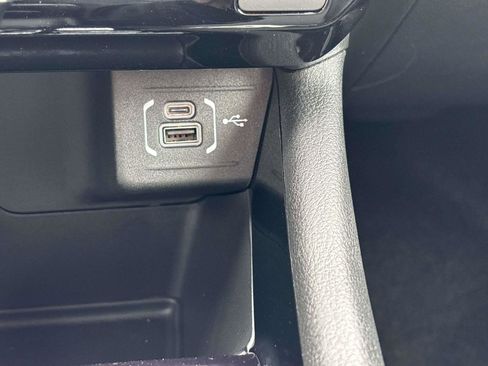 New 2026 Jeep Compass Limited image 12