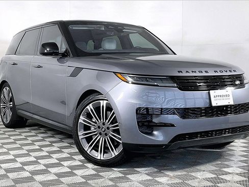 Used 2023 Land Rover Range Rover Sport SE image 12