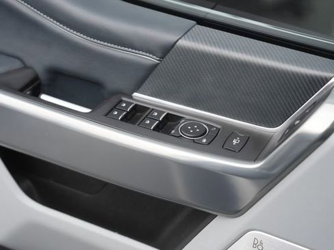 Used 2024 Ford F250 Limited w/ FX4 Off-Road Package image 31