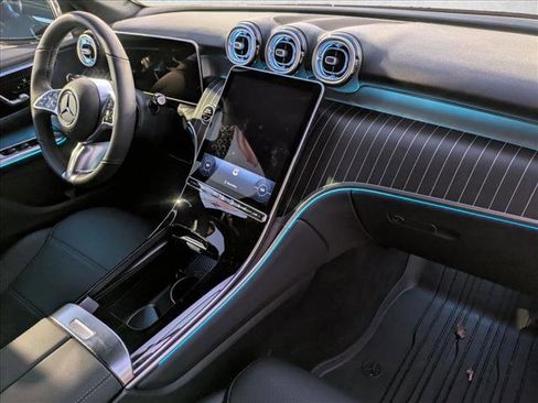 Certified 2025 Mercedes-Benz GLC 300 4MATIC image 21