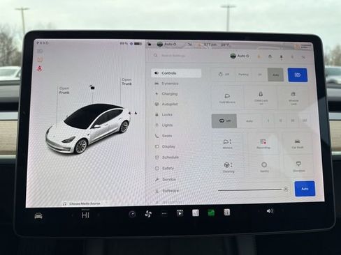 Used 2021 Tesla Model 3 Standard Range Plus image 16