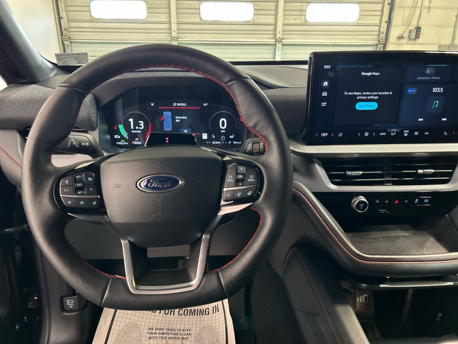 Used 2025 Ford Explorer ST-Line w/ ST-Line Street Pack AWD/4WD image 7