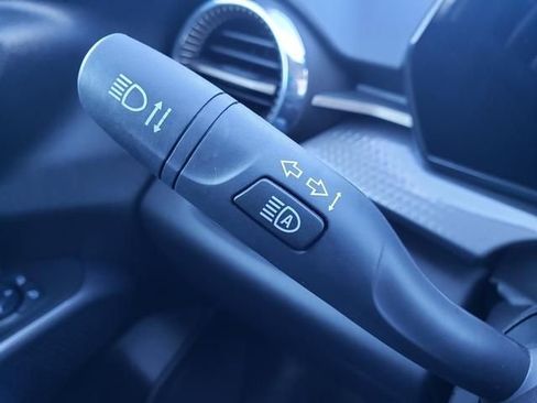 Used 2025 Chevrolet Trax ACTIV w/ Driver Confidence Package image 24