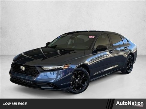 Used 2025 Honda Accord SE image 1