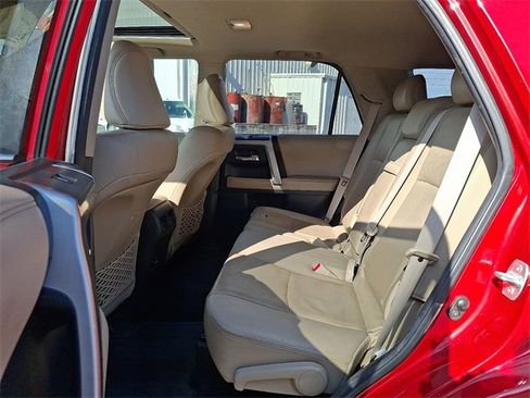 Used 2016 Toyota 4Runner Limited image 10