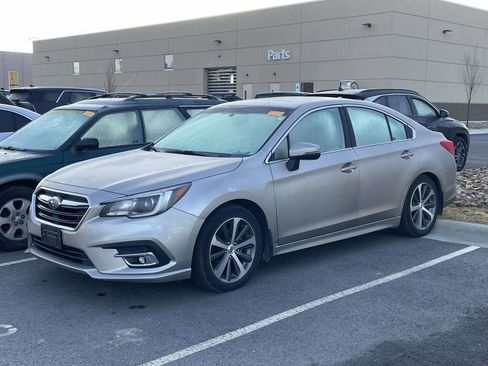 Used 2018 Subaru Legacy 2.5i Limited w/ Popular Package #2A image 2