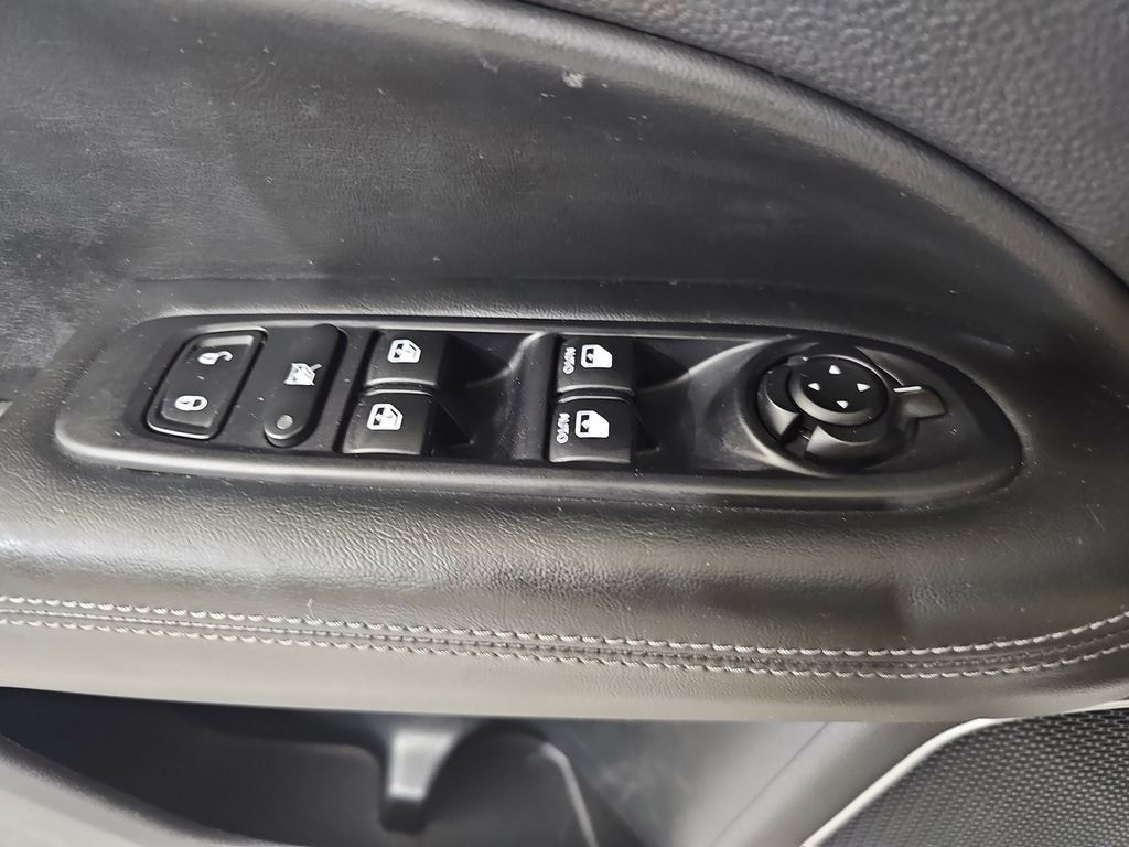 Used 2020 Jeep Compass High Altitude AWD/4WD image 30