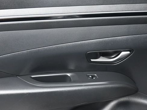 Used 2022 Hyundai Tucson Blue image 15