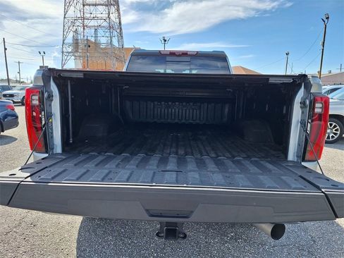 Used 2024 GMC Sierra 2500 Denali Ultimate image 29