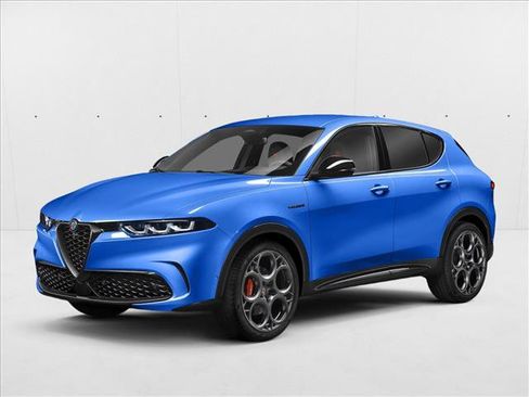 Used 2024 Alfa Romeo Tonale Ti w/ Active Assist Package AWD/4WD image 1