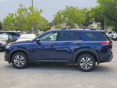 New 2026 Nissan Pathfinder SL FWD image 6