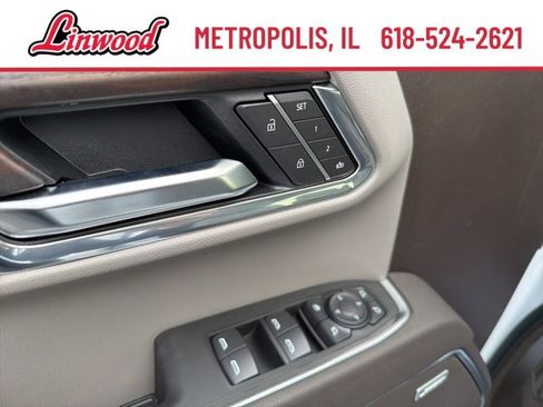 New 2026 GMC Sierra 1500 SLT w/ SLT Premium Plus Package image 14