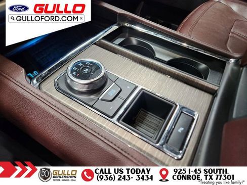 Used 2023 Ford Expedition Max Limited image 30