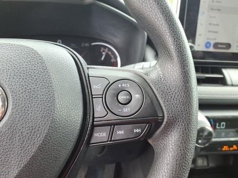 Certified 2025 Toyota RAV4 XLE AWD/4WD image 20