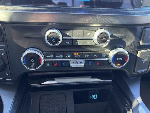 Used 2023 Ford F350 Lariat w/ Lariat Ultimate Package image 18