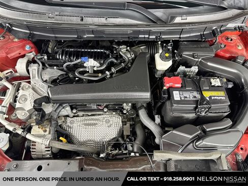 Used 2019 Nissan Rogue SV w/ Premium Package FWD image 30