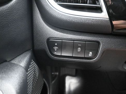 Used 2024 Kia Seltos S image 19