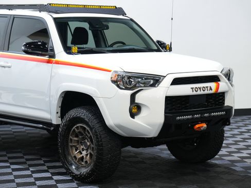 Used 2023 Toyota 4Runner 40th Anniversary SE image 9