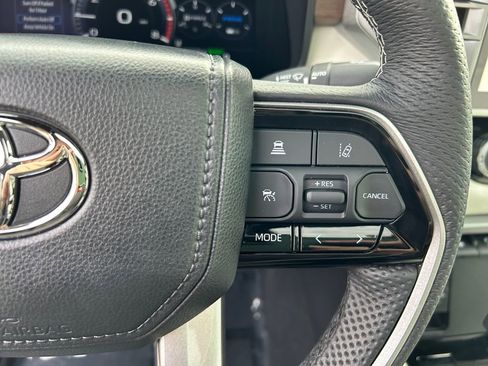 Used 2023 Toyota Tundra Capstone AWD/4WD image 18