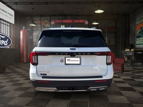 New 2026 Ford Explorer Active image 5