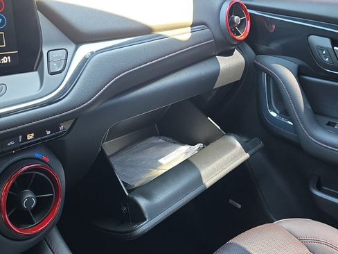 Certified 2023 Chevrolet Blazer RS w/ Driver Confidence II Package image 33