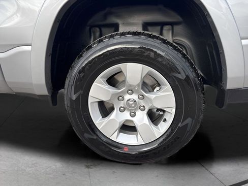 New 2026 RAM 1500 4x4 Crew Cab image 35