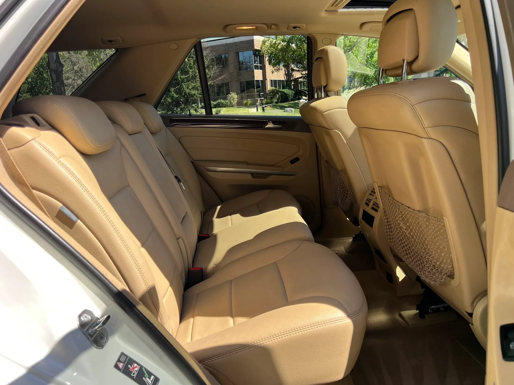 Used 2011 Mercedes-Benz ML 350 BlueTEC 4MATIC image 19