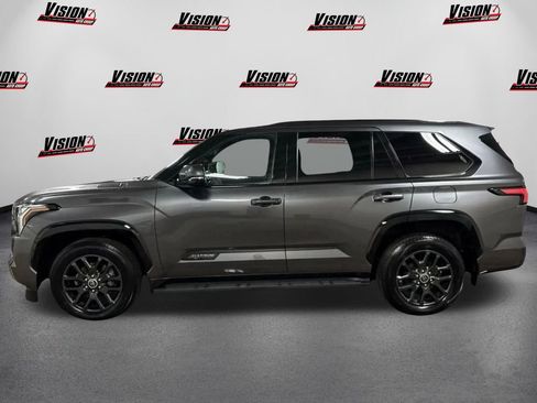 Used 2023 Toyota Sequoia Platinum image 8