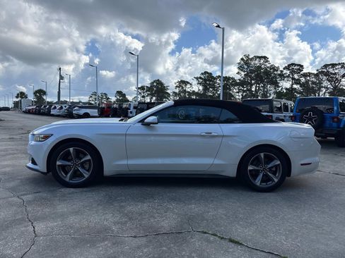 Used 2017 Ford Mustang Convertible w/ Equipment Group 051A RWD image 6