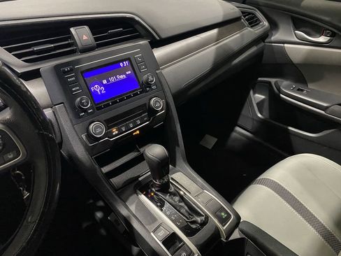 Used 2020 Honda Civic LX image 8