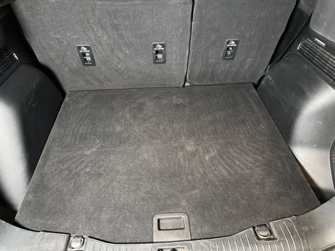 Used 2020 Ford Escape SEL FWD image 22